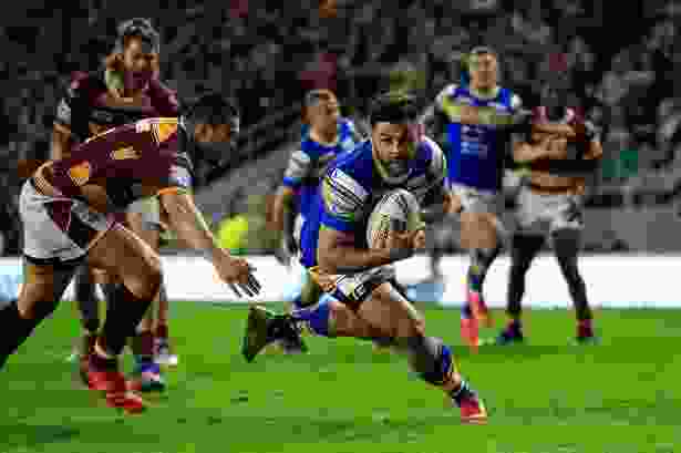 Watch Leeds Rhinos VS Huddersfield Giants Online